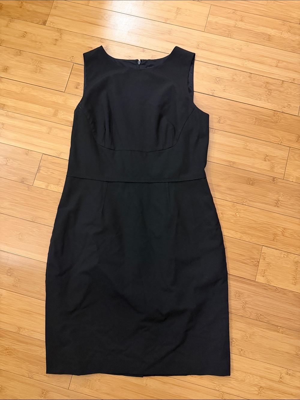 Ann Taylor Black Sleeveless Sheath Dress